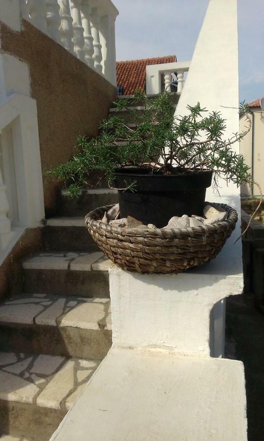 Tribalj Apartman Tribunj מראה חיצוני תמונה